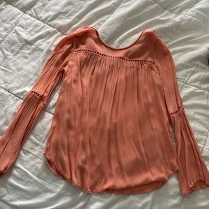 XS CORAL BLOUSE SO SOFT
